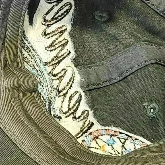 Kbethos dreamer distressed hat - Picture 9 of 10